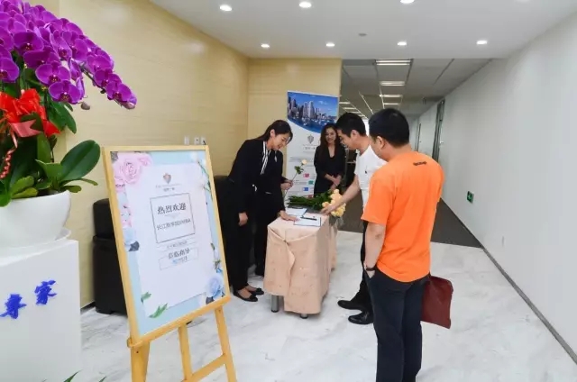 长江商学院EMBA活动走进盛诺一家.webp (3).jpg 长江商学院EMBA活动走进盛诺一家.webp (3).jpg