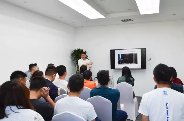 长江商学院EMBA活动走进盛诺一家.webp (6).jpg 长江商学院EMBA活动走进盛诺一家.webp (6).jpg